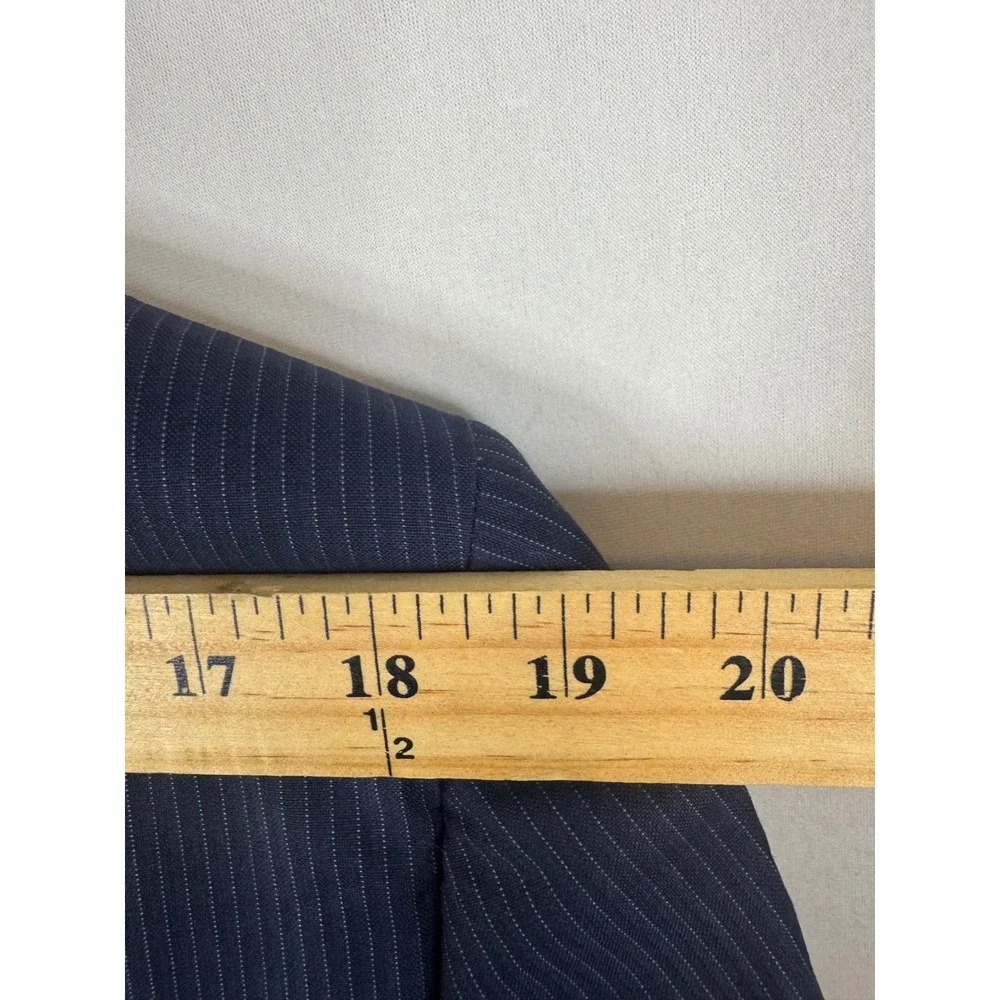 Canali Mens Navy Blue Pinstripe Pure Wool Blazer Jacket Made in Italy Men 42